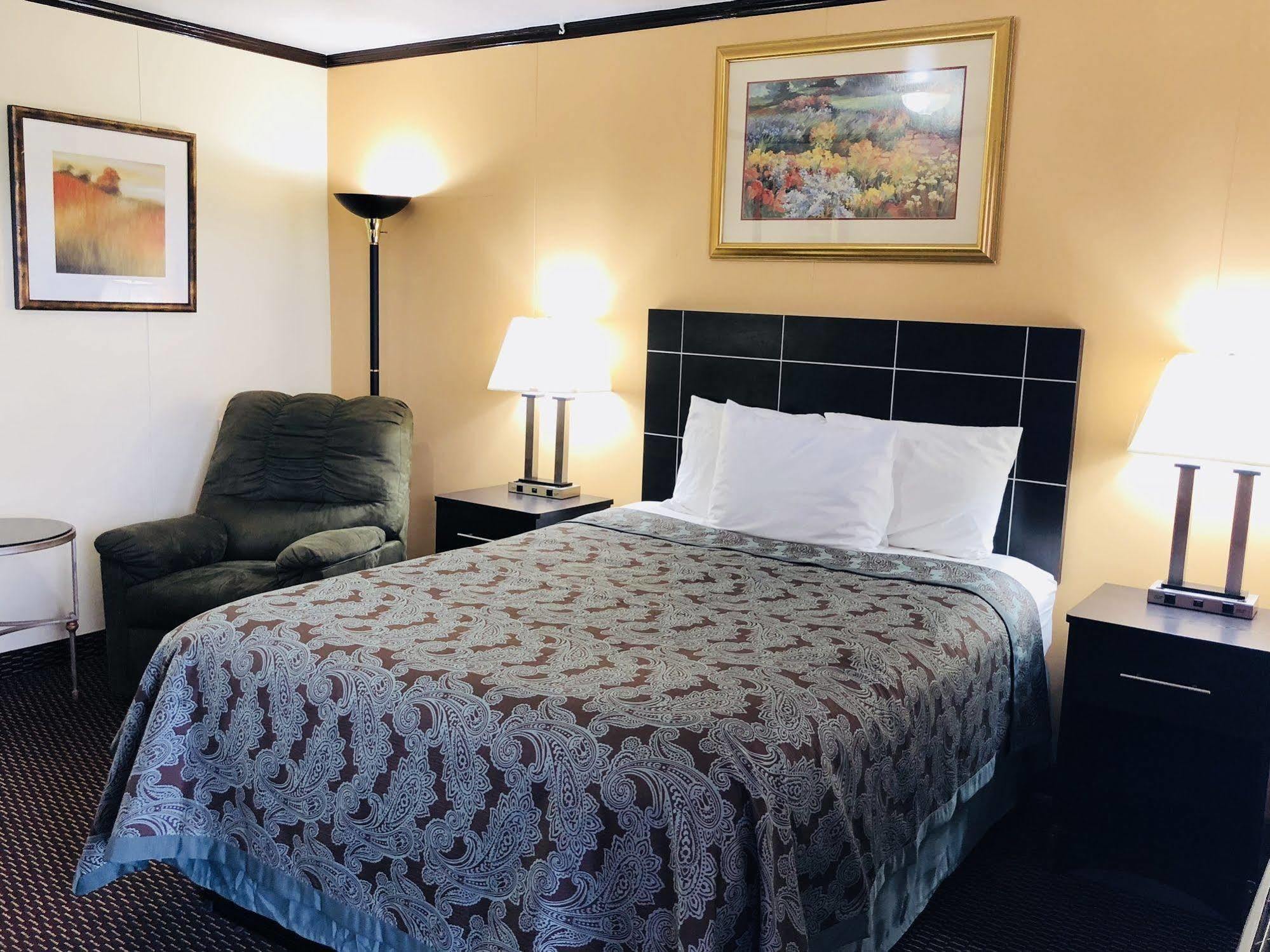 Flamingo Inn 엘크시티 외부 사진